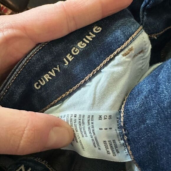 American Eagle curvy hi-rise size 8 distressed jeggings - Picture 2 of 3